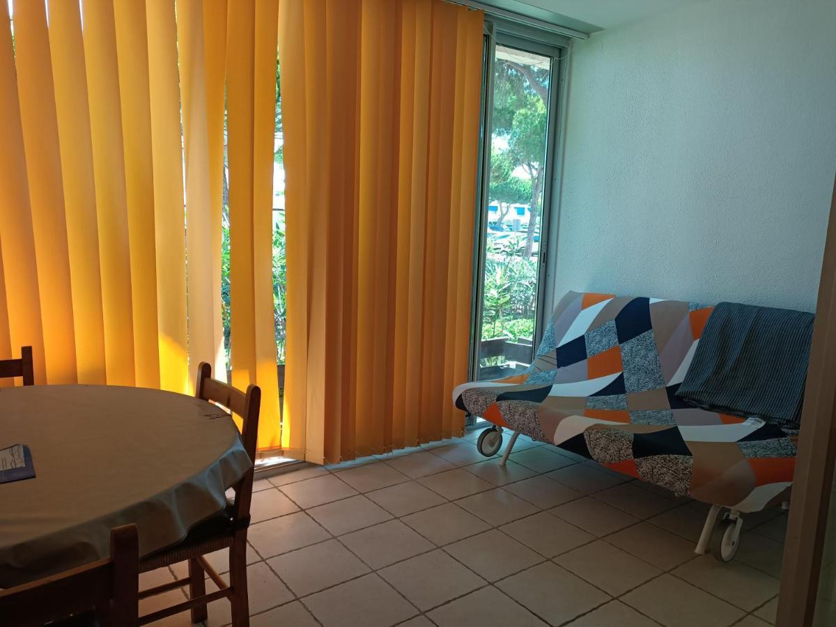 Studio Avec Loggia Entre Port, Plage Et Piscine Le Grau-du-Roi Zewnętrze zdjęcie